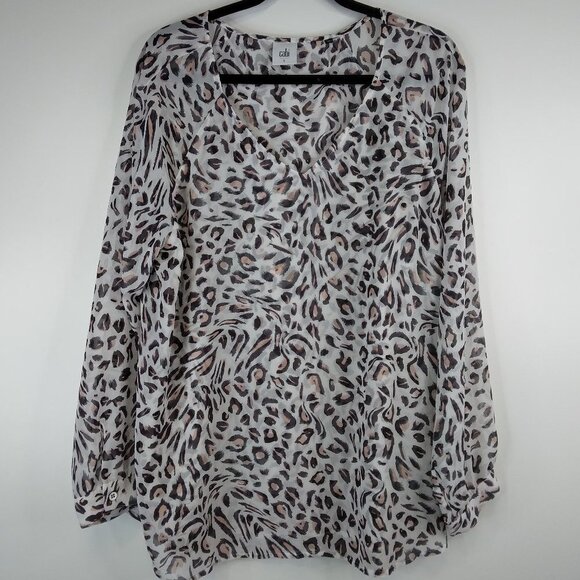 Cabi 5337 Glamour Blouse Off White Leopard Print Top Size L - Picture 2 of 11